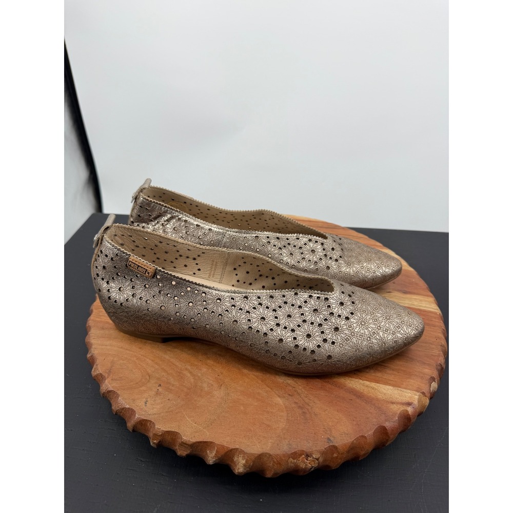 Pikolinos la marina‎ shoes 42 11 Bronze Metallic Perforated Leather Pointed Toe